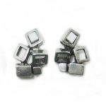 Mutlitude square earrings, by Osmose
