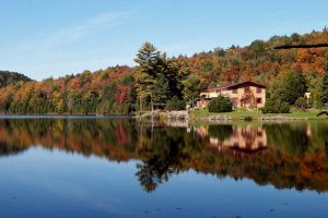 Aux berges du Lac castor vous offre un dépaysement assuré! 