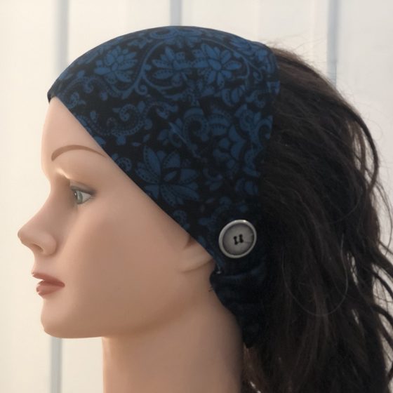 Large headband with buttons to fix a mask