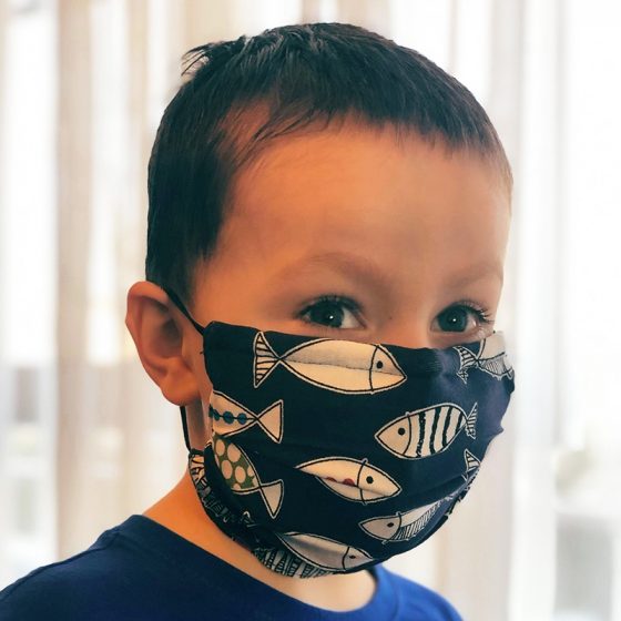 Masque de protection de fabrication artisanale réversible pour enfants-masq enf Poissons