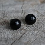 Black round earrings
