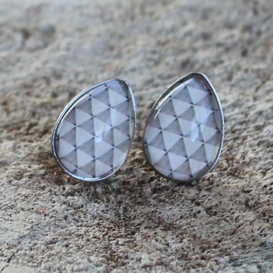 Triangles drop earrings