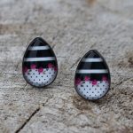 Dots and line drop earrings
