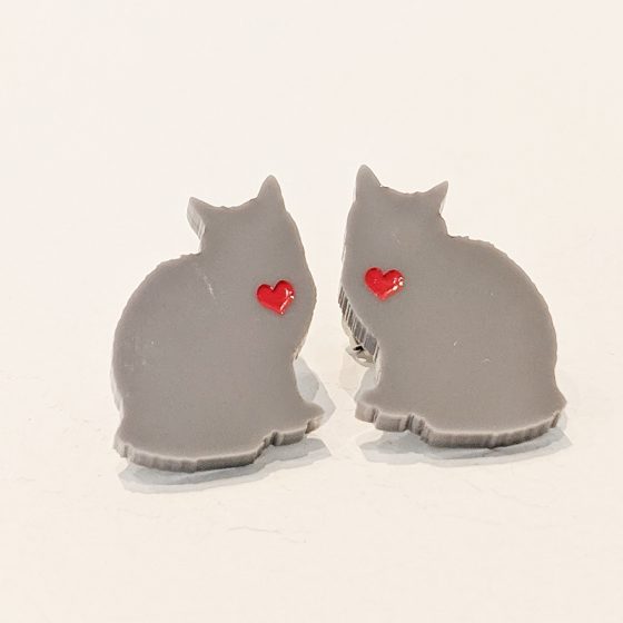 Cat heart grey earrings