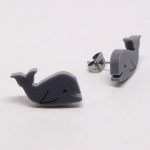 Boucles d'oreilles baleine grise