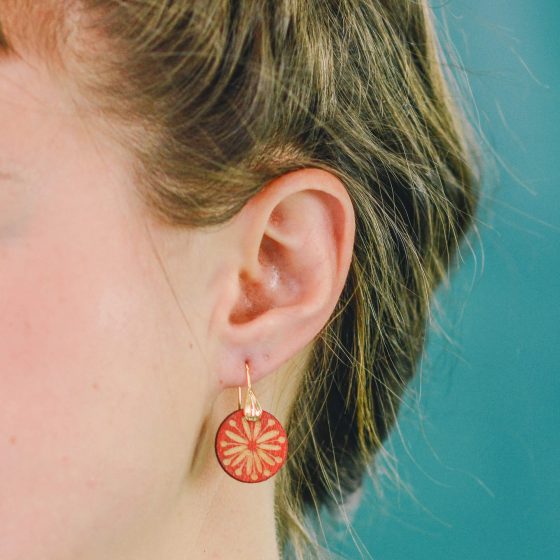 Boucles d'oreilles Passiflore rouge