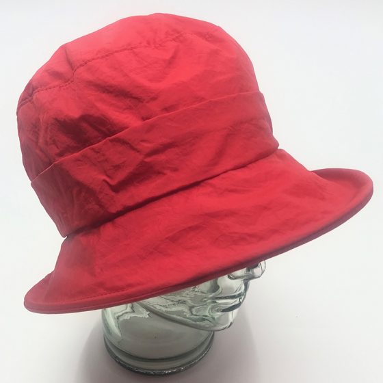 Chapeau Diana rouge