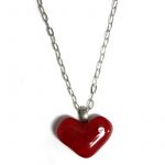 Pendentif coeur rouge