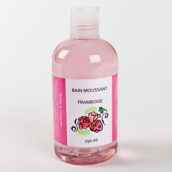 Raspberry bubble bath