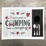 Napperon porte-ustensiles Camping