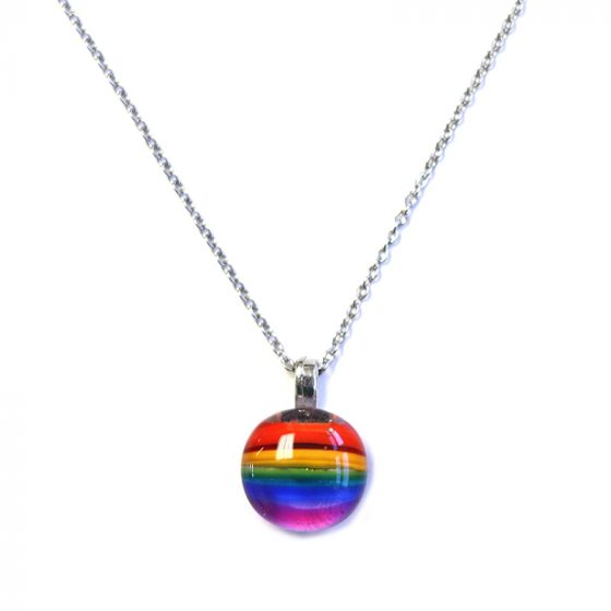 Pendentif médaillon arc-en-ciel