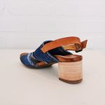 Sandale cuir et jeans