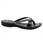 Black diamonds sandals