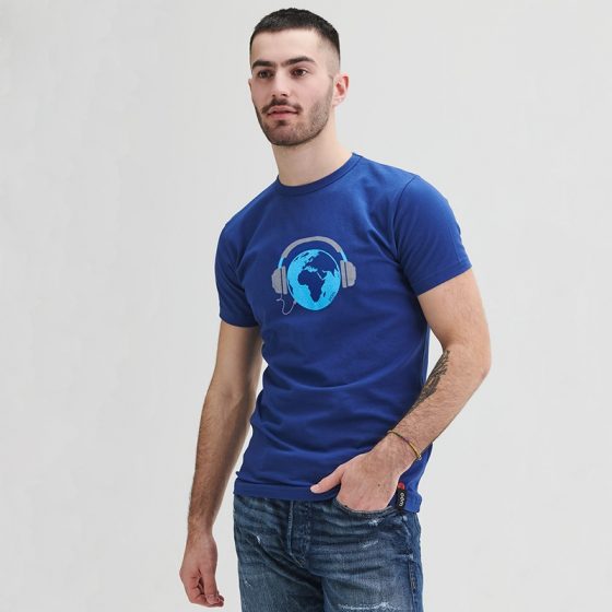 T-shirt listen to the planet bleu