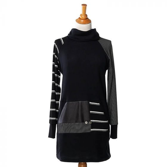 Black ''flocon'' tunic