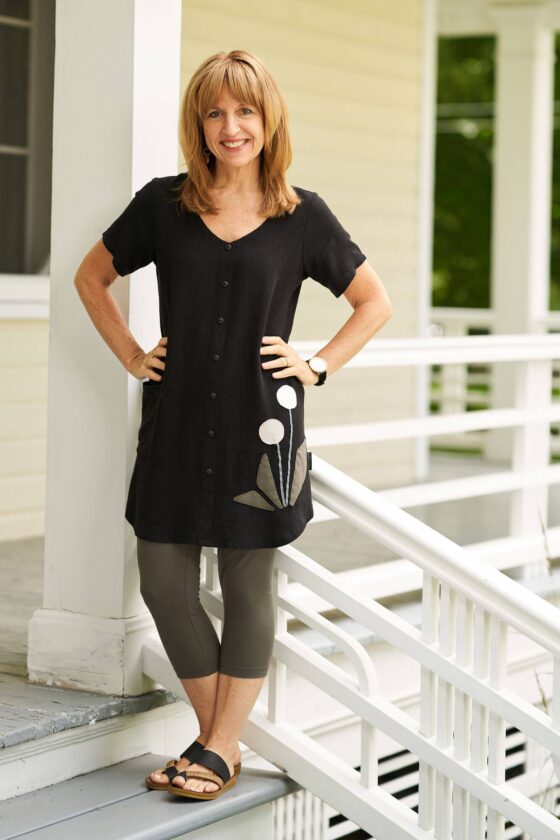 Black ''gélinotte'' tunic