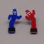 Boucle d'oreilles tube Guy bleu et rouge