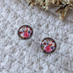 Boucles d'oreilles pin roses vivantes