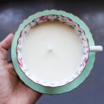 Bougie tasse de thé Chèvrefeuille