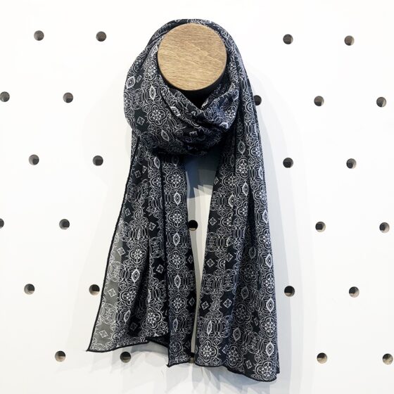 Foulard léger Motifs noir et blanc