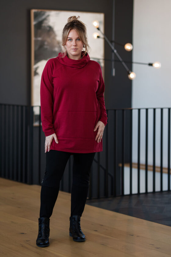 Red ''après-ski'' tunic