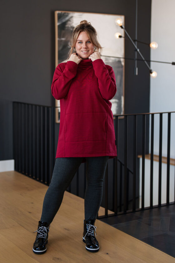 Red ''après-ski'' tunic