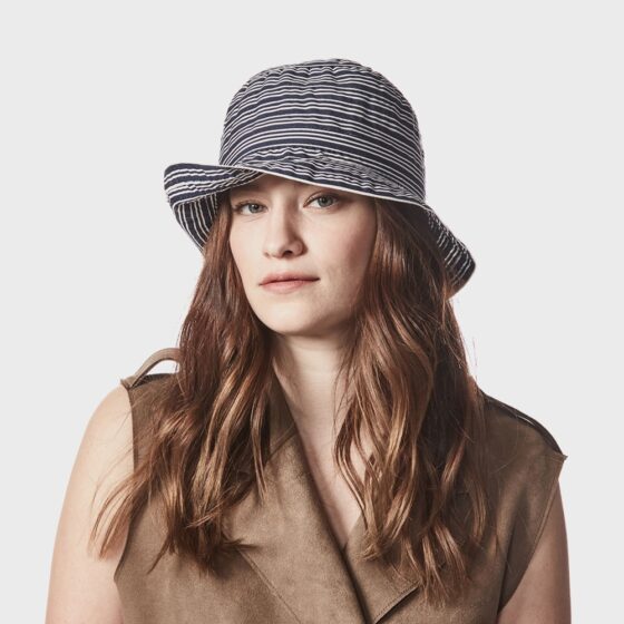 Chapeau Brizo Marine