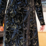 Robe larix Velours noir marine et or