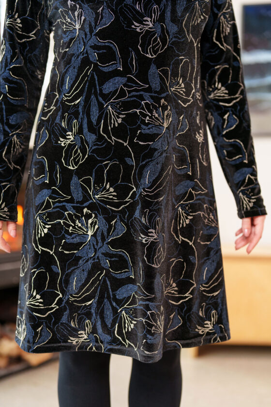 Robe larix Velours noir marine et or
