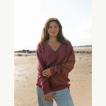 Pull en tricot éthique à encolure en V Framboise