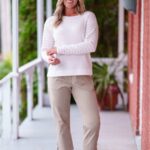 Collins reversible sweater Striped sand and white