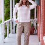 Collins reversible sweater Striped sand and white