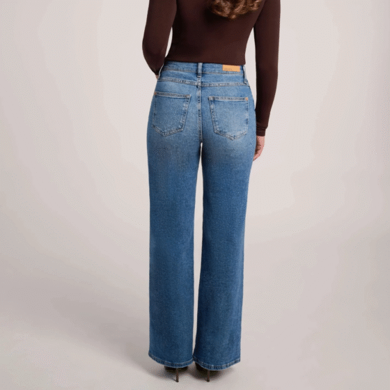Jeans Lily taille classique Bleu