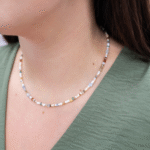 Collier de perles colorées -