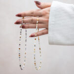 Collier de perles colorées Violet